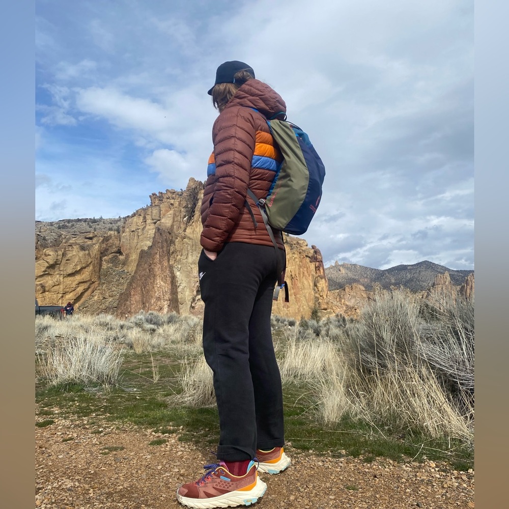 Cotopaxi Luzon 18 Navy Blue And Olive Green Drawstring Backpack View 2